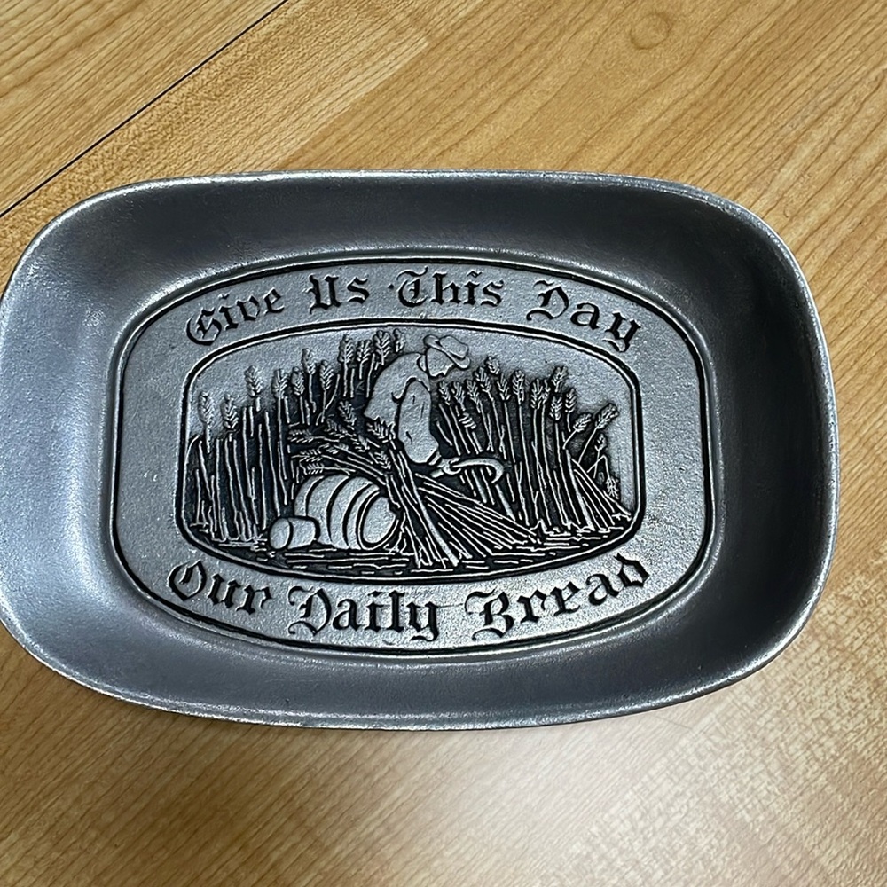 Vintage Wilton Armetale Pewter Plate